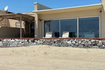 Image de Villa\/Maison Les Pieds Dans L'Eau Vue Mer