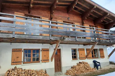 Image de Grand chalet de famille esprit refuge