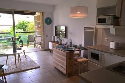 Image de Studio neuf 3 pers- Calme absolu - Plages Ponteil & Salis