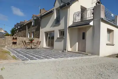 Image de 200m de la plage : Cancale - appartement 2\/3 pers - terrasse et vue mer