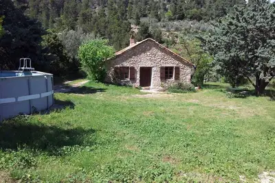 Image de En Drôme provençale au cœur du parc des baronnies gîte en pleine nature