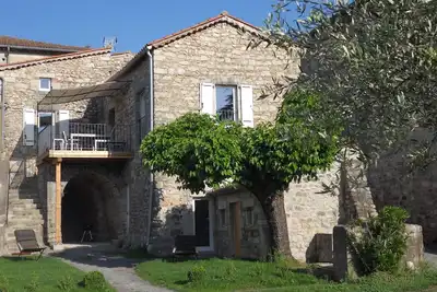 Image de Location De Maison A Casteljau