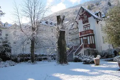Image de Grande maison de charme avec jardin en plein centre ville