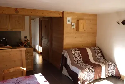 Image de Appartement en rez-de-jardin neuf et charmant à Bozel