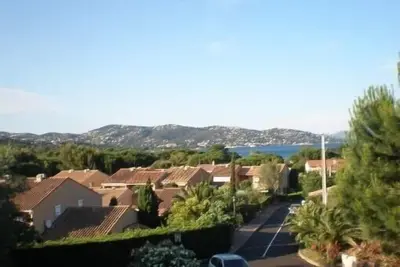 Image de Studio Avec Jardin, Calme, 200 m De La Plage 4 Personnes