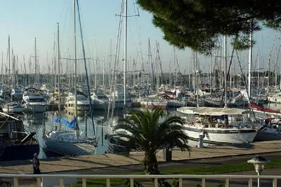 Image de T2 grand confort avec vue exceptionnelle
