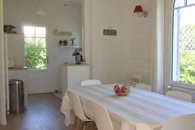 Image de Villa 5 personnes à 300m de la plage, quartier grands hôtels/plage Benoit