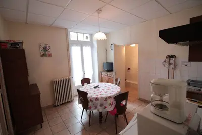 Image de appartement La Fayette n 2 avec petite cour privée.