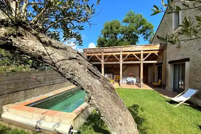 Image de Gîte de caractère, idéal pour famille ou amis, jacuzzi et gastronomie!
