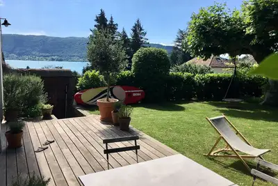 Image de House, Veyrier du Lac close to the Lake and daily shopping.