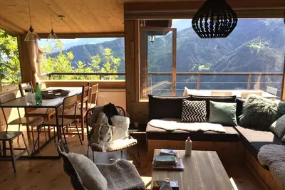 Image de Magnifique chalet avec deux terrasses au pied des Remontées Mécaniques