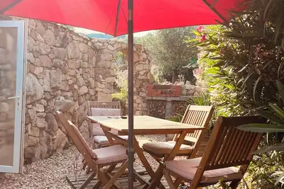 Image de El Maquis dans un jardin paysager de plus de 2000 m², calme et dépaysement…