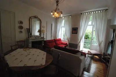 Image de Appartement familial à 5 mn à pieds de la Crémaillère Express et des Thermes
