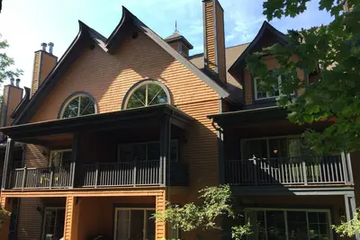 Image de *New! * Mountain Resort Condo with Spa & Pools