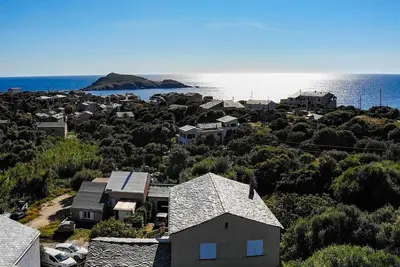 Image de Spacious and bright apartment 200m from the sea at the tip of Cap Corse.