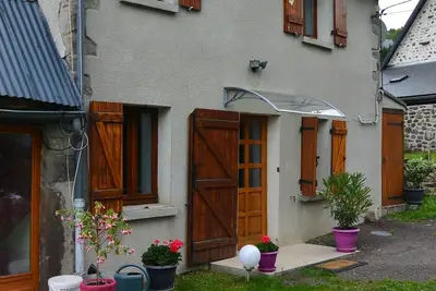Image de Maison de charme au cœur de la vallée du Sancy.