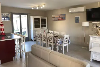 Image de Belle maison climatisée avec jardin clos et terrasse dans le bassin d'Arcachon