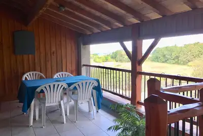 Image de Appartement indépendant dans maison.
