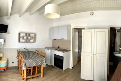 Image de Location La Noue Ă petit prix Ă 250m mer et Ă 400m centre village - 4 pers max
