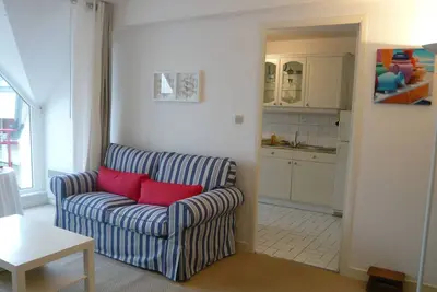 Image de T2 à 20m de la plage, clair, calme et confortable+ Garage+wifi \/Label 3***clés