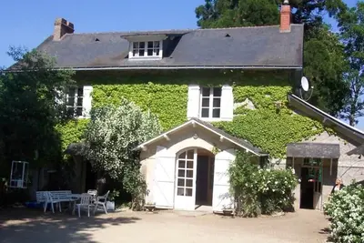 Image de Manoir on the banks of the Erdre river