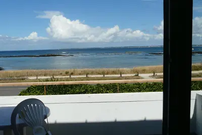 Image de L'Atlantique et la plage devant la maison.