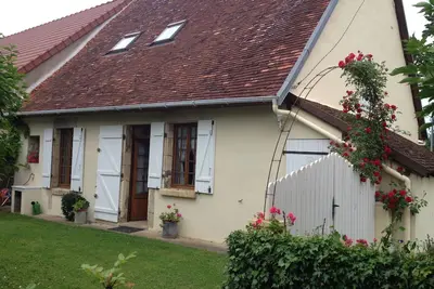 Image de Jolie maison de campagne à Raveau, proximité La Charité /Loire