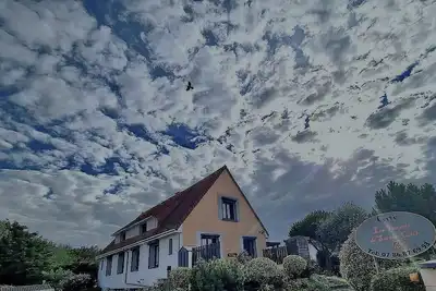 Image de Villa de charme à Ste-Cecile, En bord  direct de mer {très proche du  Touquet }