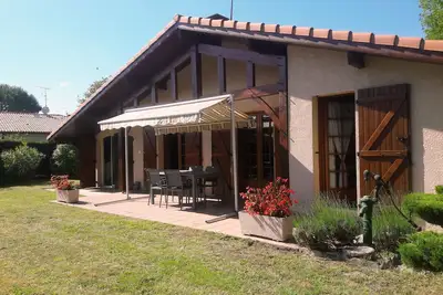 Image de Agréable Maison Landaise pour 6 personnes proximité Lac de Léon, forêt et Océan.