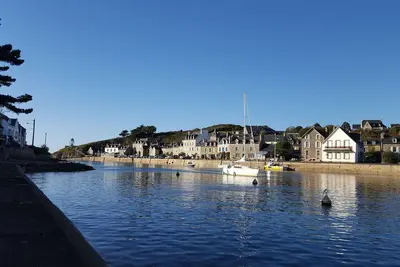 Image de A Saint-Alban (22), maison bretonne, 3Km mer dans un parc arboré de 6. 000m2