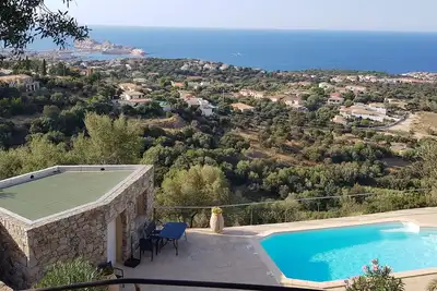 Appartement attenant à Villa