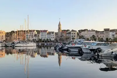 Image de Maison 2 pièces entre Sanary-sur-mer, Bandol et le Castellet à la campagne