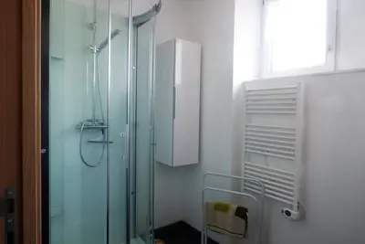 Image de A 5 minutes Ă pied de la plage, maison avec jardin privatif