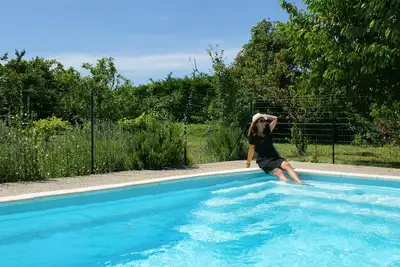 Image de Gîte de Leoli  **** en pierre : piscine chauffée et parc privatif