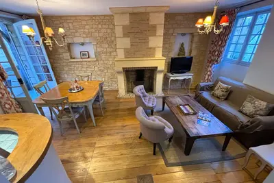 Image de Duplex De Charme & De Caractere Avec Large Balcon Au Coeur De La Cite De Sarlat