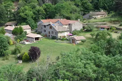 Image de Pause nature et randonnée en Ardèche verte.