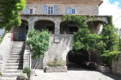 Image de Maison de famille dans un hameau gardois plein de charme proche de la nature