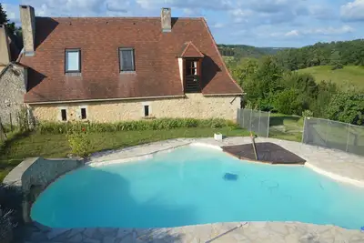 Image de Le charme authentique en Périgord, au calme avec piscine