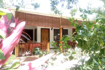 Bungalow Koko Sek - Le Cocotier du Rocher. 5mn de la plage, calme, accès facile
