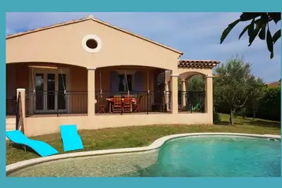 Image de Villa avec piscine privée, au calme et sans vis-à -vis proche d'Avignon