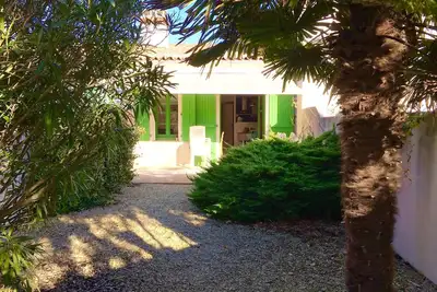 Image de Jolie Maison dans Domaine Privé, Piscine/Tennis   Proche plage de sable fin