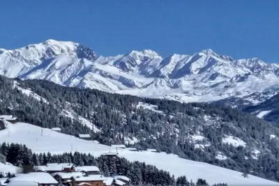 Image de Au pied des pistes - Grand Duplex 4 chambres vue panoramique sur le Mont Blanc
