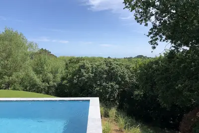 Image de Etche Churria : Grande villa avec une vue sublime sur la Rhune et l'ocean.