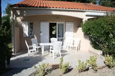 Image de Villa Tout Confort Dans Résidence Avec Piscine Et Court De Tennis