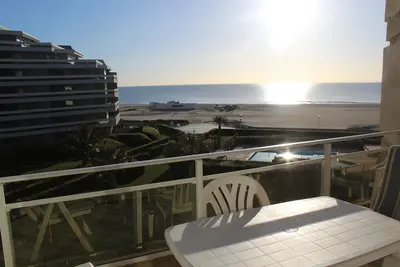 Image de Appartement direct plage belle vue mer et montagne 70 m² 6 pers proche thalasso.