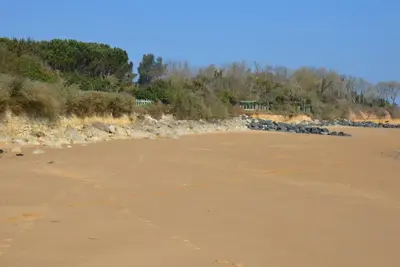 Image de Grande Maison Directement Sur La Plage