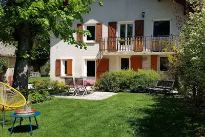 Image de Appart T2 de plain pied dans maison, Gap, calme, vue, jardins, parking gratuit.