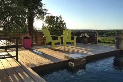 Image de Maison dans village provençale, à 10 min d'Aix, vue superbe sur la campagne