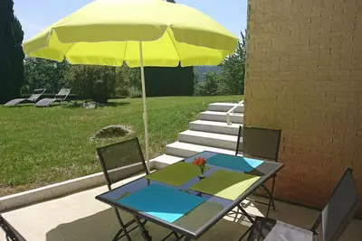Image de Spatieux appartement f2, 3, vue panoramique, sur les hauteurs du village