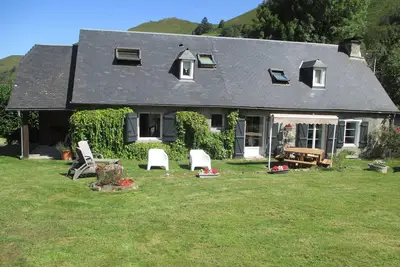Image de Maison entièrement rénovée au coeur du massif montagneux, tout confort, Wifi